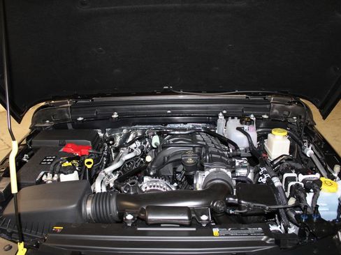 New 2026 Jeep Gladiator Sport image 36