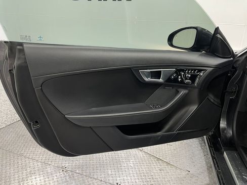 Used 2016 Jaguar F-TYPE S image 15