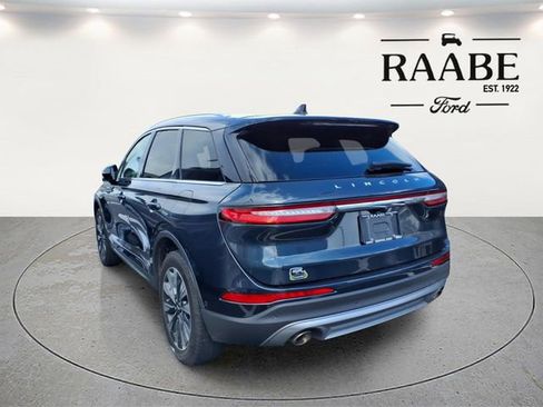 Used 2022 Lincoln Corsair Reserve w/ Equipment Group 201A image 16