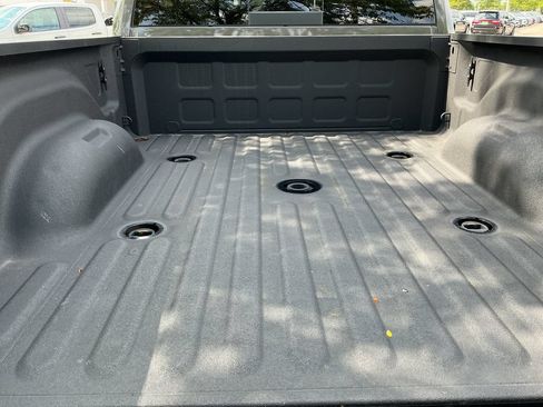 Used 2026 RAM 2500 Laramie AWD/4WD image 22