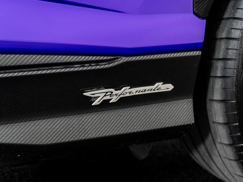 Used 2024 Lamborghini Urus Performante image 32