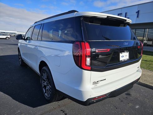 New 2025 Ford Expedition Max Platinum w/ Stealth Performance Package image 9