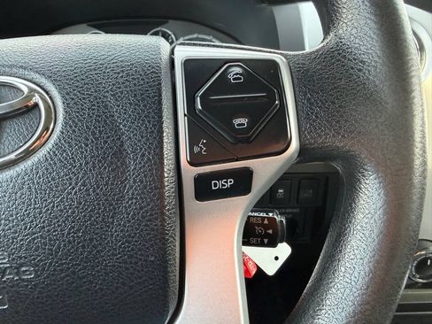 Used 2016 Toyota Tundra SR5 AWD/4WD image 18