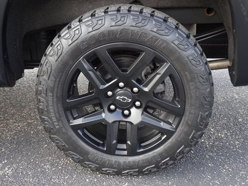 Used 2021 Chevrolet Silverado 1500 LT Trail Boss w/ Convenience Package II AWD/4WD image 26