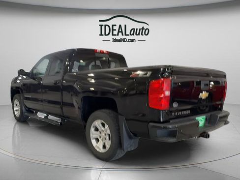 Used 2018 Chevrolet Silverado 1500 LT w/ All Star Edition AWD/4WD image 10