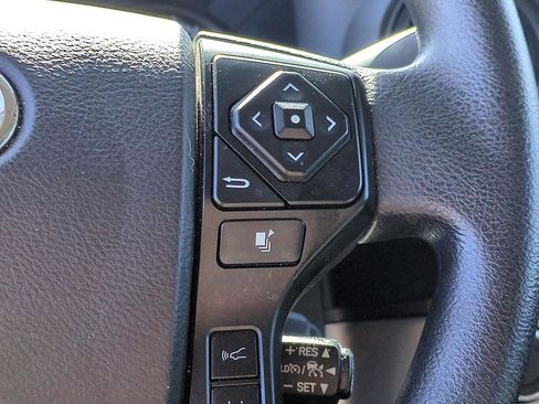 Used 2021 Toyota Tacoma SR image 16