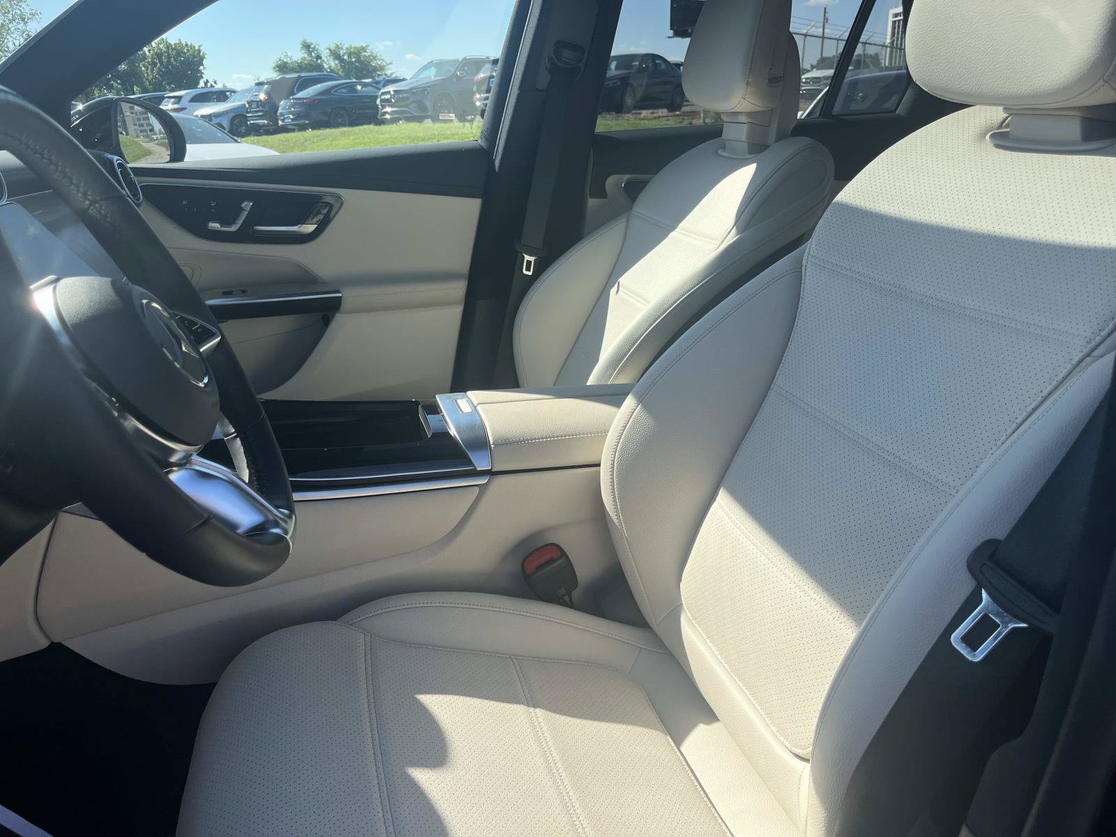 Certified 2025 Mercedes-Benz GLC 350e 4MATIC image 26