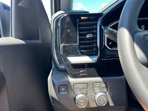 New 2026 GMC Sierra 1500 Elevation AWD/4WD image 21