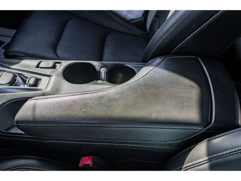 Used 2022 Chevrolet Camaro LT w/ RS Package image 18