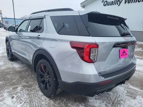 Used 2020 Ford Explorer ST w/ ST Street Pack image 7