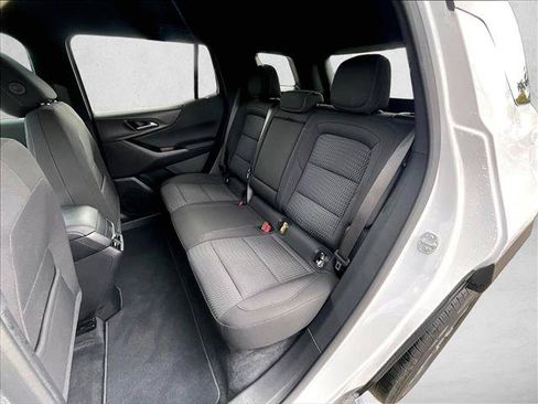 Used 2025 Chevrolet Equinox LT w/ Safety and Technology Package FWD image 28