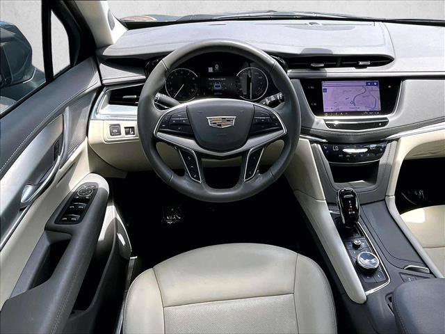 Certified 2023 Cadillac XT5 Premium Luxury FWD image 6