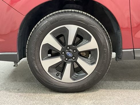 Used 2018 Subaru Forester 2.5i Limited AWD/4WD image 31