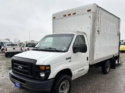 Used 2012 Ford E-350 and Econoline 350 Super Duty w/ PWR Locks & Windows Group