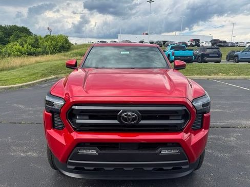 New 2026 Toyota Tacoma SR5 AWD/4WD image 8