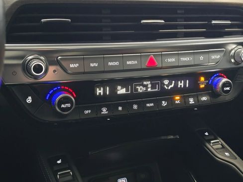 Used 2022 Kia Telluride EX w/ EX Premium Package image 33