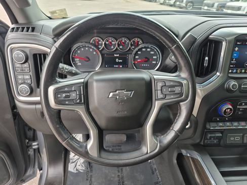 Used 2021 Chevrolet Silverado 1500 LT Trail Boss AWD/4WD image 12