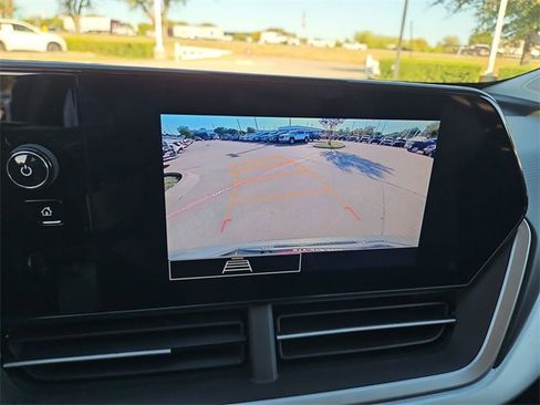 Used 2024 Chevrolet Trax LS w/ LS Convenience Package image 14