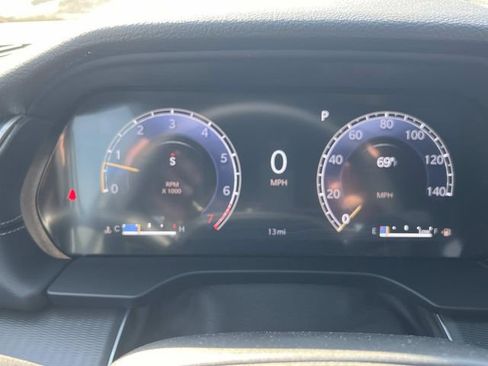 New 2025 Jeep Grand Cherokee Laredo X w/ Luxury Tech Group I AWD/4WD image 35