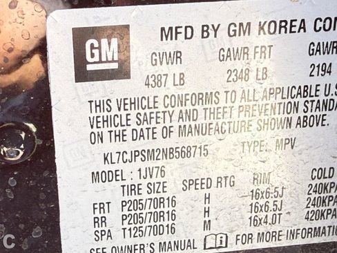 Used 2022 Chevrolet Trax LT w/ LT Convenience Package image 12