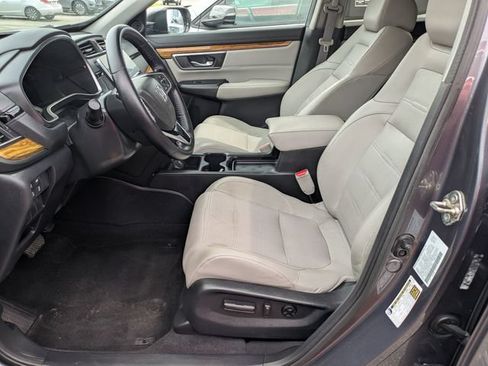 Used 2017 Honda CR-V Touring image 14