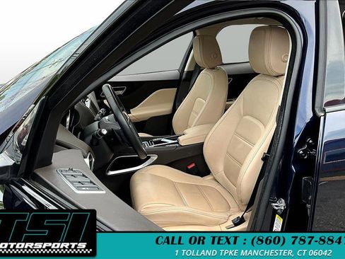 Used 2020 Jaguar F-PACE Prestige image 25