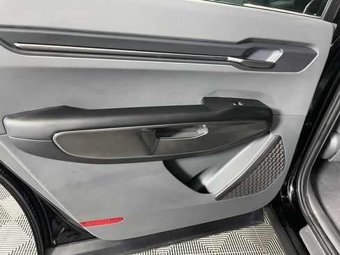 Used 2024 Kia EV9 Wind image 30