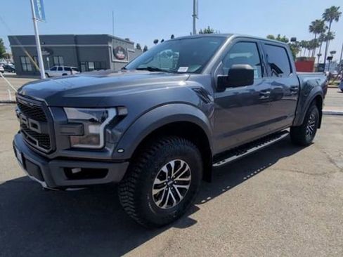 Used 2019 Ford F150 Raptor AWD/4WD image 4