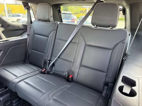 Certified 2023 GMC Yukon SLT w/ SLT Premium Package AWD/4WD image 19