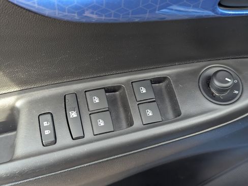 Used 2018 Chevrolet Spark LT image 22