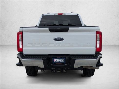 Certified 2024 Ford F250 XLT w/ FX4 Off-Road Package AWD/4WD image 6