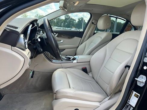 Used 2015 Mercedes-Benz C 300 4MATIC Sedan image 12