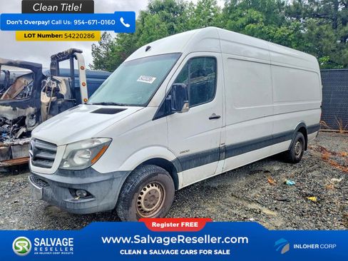 Used 2014 Mercedes-Benz Sprinter 2500 image 1