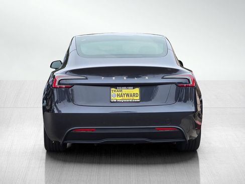Used 2024 Tesla Model 3 Standard Range RWD image 6