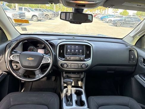 Used 2021 Chevrolet Colorado LT w/ LT Convenience Package RWD image 12