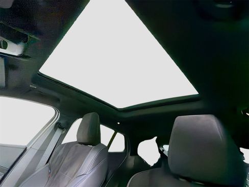 New 2026 BMW X2 xDrive28i w/ M Sport Package image 15