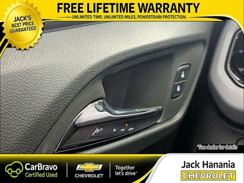 Used 2027 Chevrolet Bolt RS FWD image 32