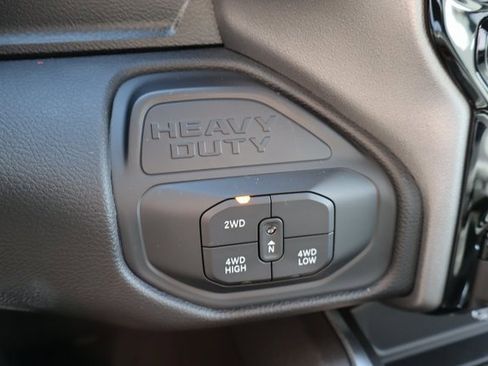 Used 2025 RAM 2500 Big Horn image 19