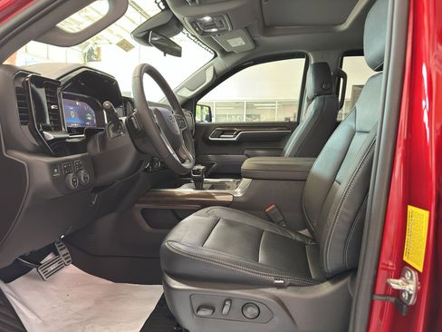 New 2025 Chevrolet Silverado 1500 RST image 5