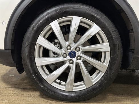 Used 2022 Ford Escape Titanium w/ Titanium Elite Package image 19