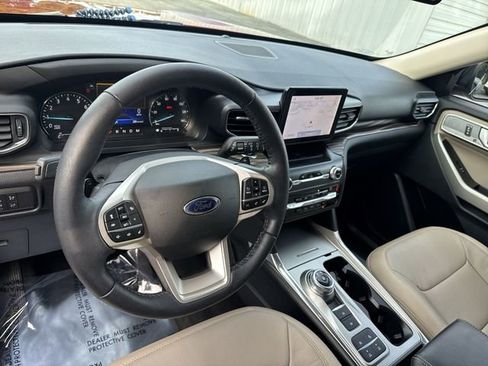 Used 2020 Ford Explorer Limited w/ Class III Trailer Tow Package RWD image 18