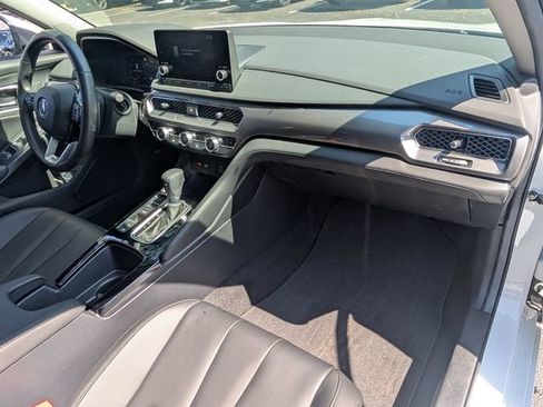 Certified 2025 Acura Integra FWD image 19