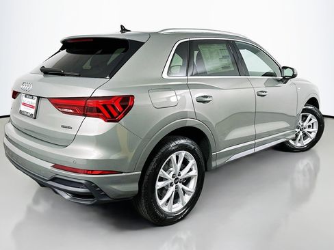New 2025 Audi Q3 2.0T Premium image 13