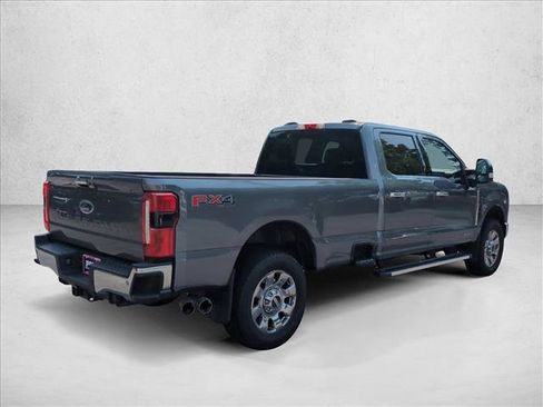 Used 2024 Ford F250 Lariat w/ Chrome Package AWD/4WD image 5