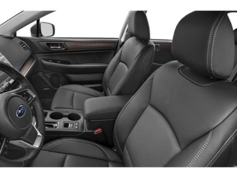 Used 2019 Subaru Outback 2.5i Limited AWD/4WD image 12