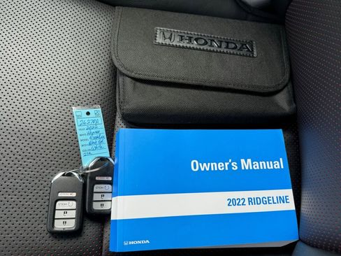 Used 2022 Honda Ridgeline Black Edition image 38