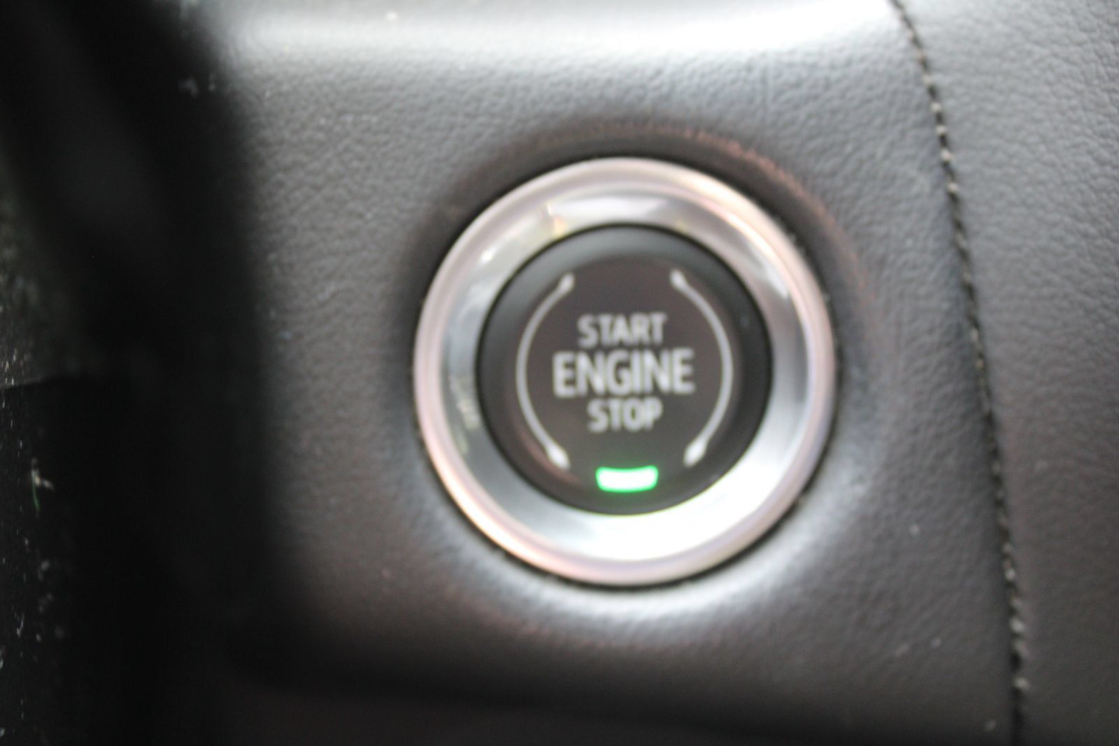Used 2022 Chevrolet Tahoe RST w/ Luxury Package RWD image 39