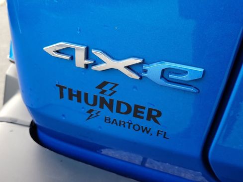 Used 2023 Jeep Wrangler Unlimited Sahara image 7