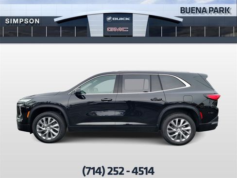 Used 2026 Buick Enclave Preferred image 5