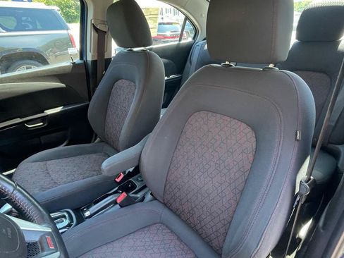 Used 2019 Chevrolet Sonic LT w/ RS Package FWD image 16